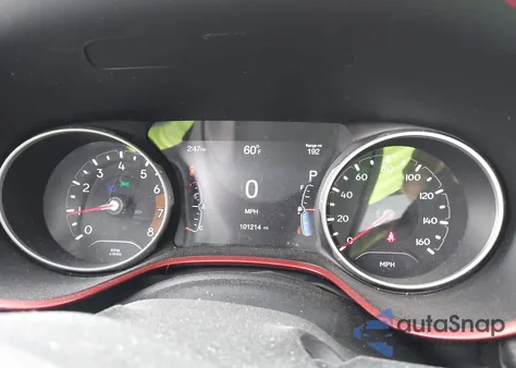 2018 Jeep Compass Trailhawk 4X4 from USA, damaged, VIN 3C4NJDDB8JT174568